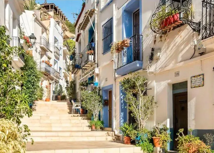 Lovelyloft Santa Cruz